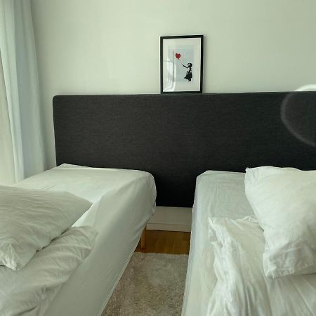 Exclusive 2 Level Etage Next To Arlanda-City Metro Sztokholm Zewnętrze zdjęcie