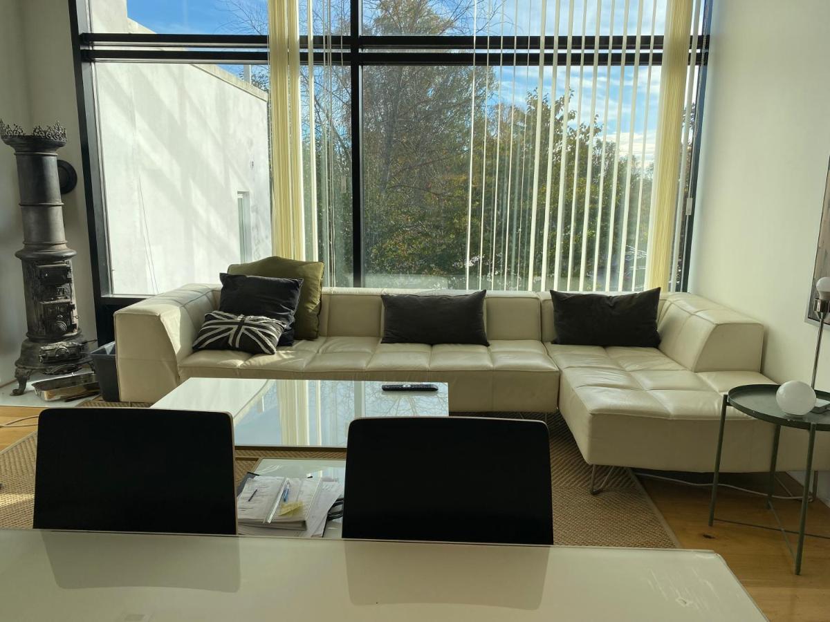 Exclusive 2 Level Etage Next To Arlanda-City Metro Sztokholm Zewnętrze zdjęcie