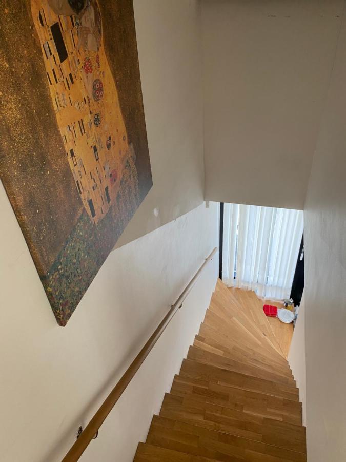 Exclusive 2 Level Etage Next To Arlanda-City Metro Sztokholm Zewnętrze zdjęcie